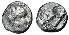 ATHEN. Tetradrachme. 393-295. Behelmter Athenakopf r. Rs: Eule r., dahinter Olivenzweig und Mondsichel. SNG COP. 63 ff. Svoronos Taf. 19-32. 17,08g. Knapper Schrötling. Gereinigt. fast ss