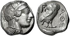GRIECHISCHE MÜNZEN GRIECHISCHES MUTTERLAND ATTIKA ATHEN Tetradrachme. 479-404. Behelmter Athenakopf r. Rs: Eule r., dahinter Olivenzweig und Mondsichel. SNG COP. 32 ff. Svoronos Taf. 12-16. 17.16g. Ho