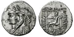 GRIECHISCHE MÜNZEN, ASIEN, ELYMAIS KAMNASKIRES III. U. ANZAZE. 82-72, Seleucia am Hedyphon.Tetradrachme. Drapierte Büsten des Herrscherpaares nach l. gestaffelt, dahinter Anker. Der König trägt ein Di