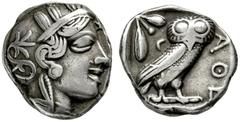 GRIECHISCHES MUTTERLAND ATTIKA ATHEN. Tetradrachme. 479-404. Behelmter Athenakopf r. Gegenstempel mit Monogram. Rs: Eule r., dahinter Olivenzweig und Mondsichel. SNG COP. 32 ff. Svoronos Taf. 12-16. 1