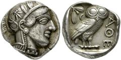 GRIECHISCHE MÜNZEN, GRIECHISCHES MUTTERLAND, ATTIKA, ATHEN. Tetradrachme. Ca. 450-404. Athenakopf mit attischem Helm r., darauf Ranke und 3 Olivenblätter. Rs: A_E Eule r., dahinter Olivenzweig und Mon