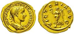 RÖMISCHE MÜNZEN, RÖMISCHES KAISERREICH GORDIANUS III. 238-244, Aureus. 238/239. IMP CAES M ANT GORDIANVS AVG Belorbeerte, drapierte und gepanzerte Büste r. Rs: VICTORIA AVG Victoria l. mit Kranz und P