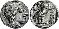 GRIECHISCHE MÜNZEN, GRIECHISCHES MUTTERLAND, ATTIKA, ATHEN. Tetradrachme. 479-404. Behelmter Athenakopf r. Rs: Eule r., dahinter Olivenzweig und Mondsichel. SNG COP. 32 ff. Svoronos Taf. 12-16. 17.20g