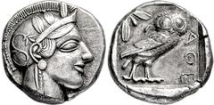 GRIECHISCHE MÜNZEN, GRIECHISCHES MUTTERLAND, ATTIKA, ATHEN. Tetradrachme. 479-404. Behelmter Athenakopf r. Rs: Eule r., dahinter Olivenzweig und Mondsichel. SNG COP. 32 ff. Svoronos Taf. 12-16. 17.14g