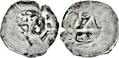 Medieval Römisch-Deutsches Reich, BODENSEEGEBIET, ULM,KÖNIGLICHE MÜNZSTÄTTE Anonymer Pfennig o.J. (frühes 11. Jh.). Kreuz, in 2 Winkeln Kugel / Kastenförmiges Gebäude (2 Varianten; Prägeschwächen, ss,