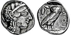 GRIECHISCHE MÜNZEN, GRIECHISCHES MUTTERLAND, ATTIKA, ATHEN. Tetradrachme. 479-404. Behelmter Athenakopf r. Rs: Eule r., dahinter Olivenzweig und Mondsichel. SNG COP. 32 ff. Svoronos Taf. 12-16. 17.05g