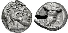 GRIECHISCHE MÜNZEN GRIECHISCHE MÜNZEN, GRIECHISCHES MUTTERLAND, ATTIKA, ATHEN. Tetradrachme. 510-480. Athenakopf mit attischem Helm r. Rs: Eule r., dahinter Olivenzweig. SNG COP. 15 ff. Svoronos Taf. 