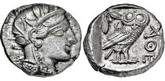 GRIECHISCHE MÜNZEN GRIECHISCHE MÜNZEN, GRIECHISCHES MUTTERLAND, ATTIKA, ATHEN. Tetradrachme. 479-404. Behelmter Athenakopf r. Rs: Eule r., dahinter Olivenzweig und Mondsichel. SNG COP. 32 ff. Svoronos