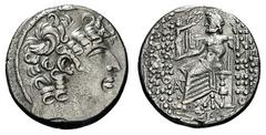 Griechische Münzen Asien Seleukidisches Königreich PHILIPPOS PHILADELPHOS. 93-83. Seleucis et Pieria, Antiochia. Tetradrachme. Geprägt unter Augustus 23/22. Kopf mit Diadem r. Rs: Zeus thront l. mit N