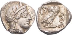 GRIECHISCHE MÜNZEN GRIECHISCHE MÜNZEN, GRIECHISCHES MUTTERLAND, ATTIKA, ATHEN. Tetradrachme. 479-404. Behelmter Athenakopf r. Rs: Eule r., dahinter Olivenzweig und Mondsichel. SNG COP. 32 ff. Svoronos