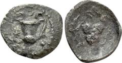 Greek Coins SICILY. Naxos. Tetras (Circa 461-430 BC). Obv: Kantharos; around, three pellets (mark of value) around. Rev: Bunch of grapes on vine. Cahn - ; Campana 33A/b; Manganaro pl. 24, 40 = Münzen 
