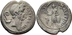 RÖMER RÖMISCHE REPUBLIK. RÖMISCHE REPUBLIK NACH 211 V. CHR M. Mettius, C. Iulius Caesar, 44 v. Chr. Denar ø 18mm (3,20g). Mzst. Rom. Vs.: CAESAR IMP, Kopf Caesars mit Lorbeerkranz n. r., dahinter Litu