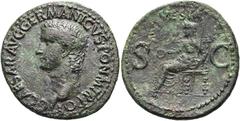 RÖMER RÖMISCHE KAISERZEIT. Caligula, 37 - 41 n. Chr. AE As ø 29mm (10,46g). 37 - 38 n. Chr. Mzst. Rom. Vs.: C CAESAR AVG GERMANICVS PON M TR POT, Kopf n. l. Rs.: VESTA / S - C, Vesta capite velato mit