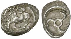 GRIECHEN LYKIEN. DYNASTEN. Kuprilli Stater (9,70g). 470 / 440 v. Chr. Mzst. Limyra. Vs.: Kniende Ziege n. l. Davor Triskeles, darüber korinthischer Helm. Rs.: Triskeles in rundem Incusum mit Perlrahme