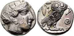 GRIECHEN ATTIKA. ATHEN. Tetradrachme ø 21mm (14,60g). 454 - 405 v. Chr. Vs.: Kopf der Athena mit verziertem u. bekränztem attischen Helm n. r. Rs.: ΑΘΕ, Eule n. r. stehend, Kopf in Vorderansicht, im F