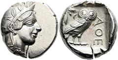 GRIECHEN ATTIKA. ATHEN. Tetradrachme ø 26mm (17,16g). 454 - 404 v. Chr. Vs.: Kopf der Athena mit attischem Helm geschmückt mit drei Lorbeerblättern, Ohrring u. Perlenkette n. r. Rs.: ΑΘΕ, Eule n. r. s