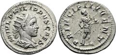 RÖMER RÖMISCHE KAISERZEIT. Philipp II. als Caesar, 244 - 247 n. Chr. Antoninian ø 24mm (4,41g). 244 - 246 n. Chr. Mzst. Rom. Vs.: M IVL PHILIPPVS CAES, drapierte Panzerbüste mit Strahlenkrone n. r. Rs