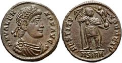 RÖMER RÖMISCHE KAISERZEIT. Valens, 364 - 378 n. Chr. AE ø 19mm (2,53g). 364 n. Chr. Mzst. Sirmium. Vs.: D N VALEN-S P F AVG, drapierte Panzerbüste mit Perlendiadem n. r. Rs.: RESTITVTOR REI PVBLICAE /