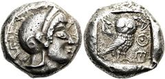GRIECHEN ATTIKA. ATHEN. Tetradrachme ø 23mm (17.26g). 525 - 515 v. Chr. Vs.: Kopf der Athena mit attischen Helm mit Helmbusch n. r. Rs.: ΑΘΕ, Eule im Quadratum incusum n. r. stehend, l. oben Ölbaumzwe