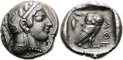 GRIECHEN ATTIKA. ATHEN. Tetradrachme ø 25mm (17.10g). 470 - 465 v. Chr. Vs.: Kopf der Athena mit gewelltem Stirnhaar u. attischem Helm geschmückt mit drei Lorbeerblättern, Ohrring u. Perlenkette n. r.