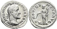 RÖMER RÖMISCHE KAISERZEIT. Maximinus Thrax, 235 - 238 n. Chr. Denar ø 20mm (3,18g). 236 - 238 n. Chr. Mzst. Rom. Vs.: MAXIMINVS PIVS AVG GERM, drapierte Panzerbüste mit Lorbeerkranz n. r. Rs.: PROVIDE
