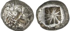 GRIECHEN LYKIEN UNBESTIMMTER MÜNZHERR. Stater (9,14g). ca. 520 - 500 v. Chr. Mzst. unbestimmt Vs.: Löwenkopf r. Rs.: Stern im Quadratum incusum. Vismara II (Appendix) Typ B; Traité II/1, 998; SNG Aul.