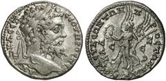 RÖMISCHE PROVINZIALPRÄGUNGEN KILIKIEN SELEUKIA AM KALYKADNOS. Septimius Severus, 193 - 211 n. Chr. Tetradrachme (12,41g). Vs.: AΥ K Λ ΣE ΣEOΥHΡOΣ ΠEΡ, Büste des Kaisers mit Lorbeerkranz n. r. Rs.: ΣEΛ