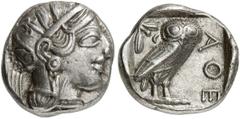 GRIECHEN ATTIKA ATHEN. Tetradrachme (17,14g). 4. Jh. v. Chr. Vs.: Kopf der Athena mit attischem Helm n. r. Rs.: AΘE, Eule, Olivenzweig und Mondsichel. Svoronos Taf. 19. Tönung, gutes ss