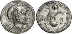 GRIECHEN ATTIKA ATHEN. Tetradrachme des Neuen Stils (16,45g). 190/89 v. Chr. Vs.: Kopf der Athena mit attischem Helm nach r. Rs.: A-ΘE, zwei Monogramme. Eule auf Amphora. Unten Steuerruder. Thompson 2