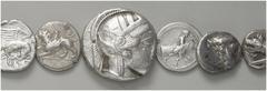 LOTS Griechische AR 5. / 4. Jh. v. Chr. Darunter Tetradrachme Athen (1), ansonsten kleinere Nominale aus dem griechi­schen Mutterland. 23 Stück! s-ss VERKAUFT WIE BESEHEN, KEINE RÜCKGABE! / SOLD AS VI
