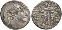 GRIECHEN SYRIEN SELEUKIDEN Philippos I. Epiphanes Philadelphos, 93 - 83 v. Chr. Tetra­drachme (15,64g). 88/87 v. Chr. Mzst. Antiochia am Orontes. Vs.: Kopf des Königs mit Diadem n. r. Rs.: ΒΑΣΙΛΕΩΣ / 