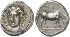 GRIECHEN THESSALIEN LARISSA Drachme (6,15g). ca. 400 - 380 v. Chr. Vs.: Kopf der Nymphe Larissa mit Ampyx im Haar in Vorderansicht, leicht n. links gewandt. Rs.: ΛAΡI[...](retrograd), grasendes Pferd 