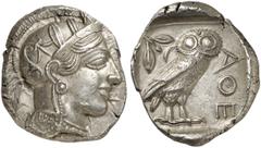GRIECHEN ATTIKA ATHEN Tetradrachme (17,17g). nach 449 v. Chr. Vs.: Kopf der Athena mit attischem Helm n. r. Rs.: AΘE, Eule, Olivenzweig und Mondsichel. Svoronos Taf.19. Vs. Stempelfehler, vz