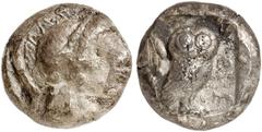 GRIECHEN ATTIKA ATHEN Tetradrachme (17,16g). Um 561 - 556 v. Chr. Vs.: Kopf der Athena mit attischem Helm n. r. Rs.: AΘE, Eule und Olivenzweig. Seltman Taf. II­III, Gruppe C. Rs. de­zentriert, partiel