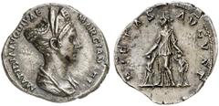 RÖMER RÖMISCHE KAISERZEIT Matidia, gest. 119 n. Chr. Denar (3,18g). 112 - 117 n. Chr. Mzst. Rom. Vs.: MATIDIA AVG DIVAE MARCIANAE F, drapierte Büste mit Stephane n. r. Rs.: PIETAS AVGVST, Matidia fron