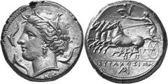 SIZILIEN SYRAKUS Objekt-Nr.: 25 Agathokles, 317 - 289 v. Chr. Tetradrachme, (16,94 g.), 2. Periode, ca. 310 - 305 v. Chr. Vs.: Kopf der Arethusa n. l. umgeben von drei Delfinen, unten NK. Rs.: Quadrig