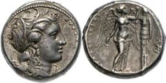 GRIECHEN SIZILIEN SYRAKUS Objekt-Nr.: 63 Agathokles, 317 - 289 v.Chr. Tetradrachme, (17,03 g.), 3. Periode, ca. 305 - 295 v.Chr. Vs.: SURAK, Kopf der Kore n. r. Rs.: AGAQOKLEIOS, Nike errichtet Tropai