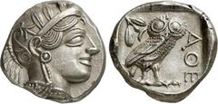 GRIECHEN ATTIKA. ATHEN. Tetradrachme (17,15g). Ca. 454 - 404 v. Chr. Vs.: Kopf der Athena mit verziertem und bekränztem attischen Helm n. r. Rs.: ΑΘΕ, Eule steht n. r., Kopf in Vorderansicht, im Feld 