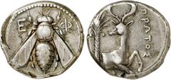 GRIECHEN IONIEN. EPHESOS. Tetradrachme (15,26g). 340 - 325 v.Chr. Vs.: Biene zwischen Ε−Φ. Rs.: Hirschprotome mit zurückgewandtem Kopf, daneben Palme, rechts Beamtenname ΠΡΩΤΟΣ. Head ; Ph. Kinns, Ephe