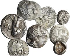LOTS Griechische AR 5. - 3. Jh. v. Chr. Tetradrachmen Athen, 4. Jh. (2), Drachmen Epirus (2), Korkyra (2) und Parion (2). 8 Stück! ss VERKAUFT WIE BESEHEN, KEINE RÜCKGABE! / SOLD AS VIEWED, NO RETURN!