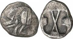 GRIECHEN LYKIEN UNBESTIMMTER DYNAST Objekt-Nr.: 1474 Stater, (9,51 g.), ca. 500 / 480 v. Chr. Mzst. unbestimmt Vs.: Eberprotome l. mit Perlstab an der Schulter, dahinter gepunktete Zierleiste. Rs.: Ve