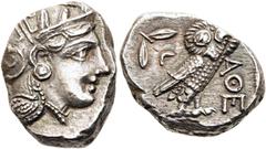 GRIECHEN ATTIKA. ATHEN. Tetradrachme (16,74g). ca. 353 - 294 v. Chr. Vs.: Kopf der Athena mit verziertem, bekränztem, attischem Helm n. r. Rs.: ΑΘΕ, Eule n. r. stehend, Kopf in Vorderansicht, im Feld 