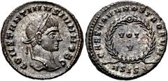 RÖMER RÖMER RÖMISCHE KAISERZEIT Constantin II. als Caesar, 317 - 337 n. Chr. Follis (3.12g). 320 - 321 n. Chr. Mzst.Siscia. Vs.: CONSTANTINVS IVN NOB C, Kopf mit Lorbeerkranz n. r. Rs.: CAESARVM NOSTR