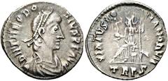 RÖMER RÖMER RÖMISCHE KAISERZEIT Theodosius I., 379 - 395 n. Chr. Siliqua (2.20g). 378 - 383 n. Chr. Mzst.Treveris. Vs.: D N THEODO-SIVS P F AVG, drapierte Büste mit Perlendiadem n. r. Rs.: VIRTVS RO-M