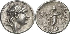 GRIECHEN SYRIEN Antiochos VII. Euergetes, 138 - 129 v. Chr. Drachme (4,16g) ca. 104 - 102 v. Chr., Mzst. in Kappadokien. Geprägt unter Ariarathes VII. von Kappadokien! Vs.: Kopf mit Diadem n. r. Rs.: 