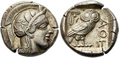 GRIECHEN ATTIKA. ATHEN. Tetradrachme ø 26mm (17,12g). Um 454 - 404 v. Chr. Vs.: Kopf der Athena mit attischem Helm, der von einem Lorbeerkranz bekrönt wird, n. r. Rs.: ΑΘΕ, Eule n. r. stehend, Kopf in