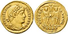 RÖMER KAISERZEIT. Valentinian I., 364 - 375 n. Chr. Solidus ø 20mm (4,46g). 373 - 375 n. Chr. Mzst. Treveris. Vs.: D N VALENTINI-ANVS P F AVG, drapierte Panzerbüste mit Rosettendiadem n. r. Rs.: VICTO