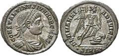 RÖMER RÖMISCHE KAISERZEIT. Constantin II. als Caesar, 317 - 337 n. Chr. AE Follis ø 19mm (3,10g). 324 - 325 n. Chr. Mzst. Sirmium. Vs.: CONSTANTINVS IVN NOB CAES, drapierte Panzerbüste mit Lorbeerkran