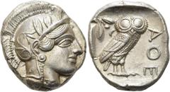 GRIECHEN ATTIKA. ATHEN. Tetradrachme ø 24,5mm (17,14g). 420 - 405 v. Chr. Vs.: Kopf der Athena mit verziertem u. bekränztem attischen Helm n. r. Rs.: ΑΘΕ, Eule n. r. stehend, Kopf in Vorderansicht, im
