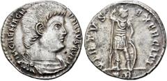 RÖMER RÖMISCHE KAISERZEIT. Magnentius, 350 - 353 n. Chr. Siliqua ø 19mm (2,95g). Mzst. Treveris. Vs.: IM CAE MAGN-ENTIVS AVG, drapierte Panzerbüste n. r. Rs.: VIRTVS EXERCITI / TR, Kaiser in Militärtr